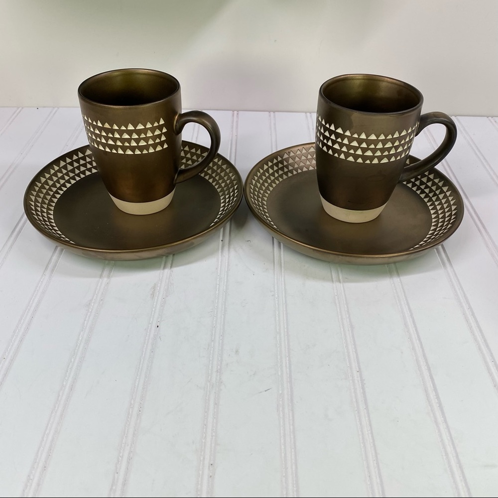 Dash of That brown metallic print mug and plate sets